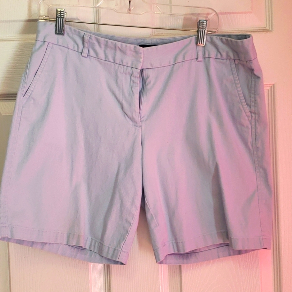 Above the knee casual shorts